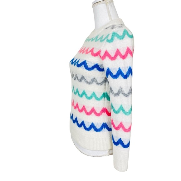 Boden Effingham Fluffy Sweater in Azalea Chevron Stripe Small - Picture 10 of 11